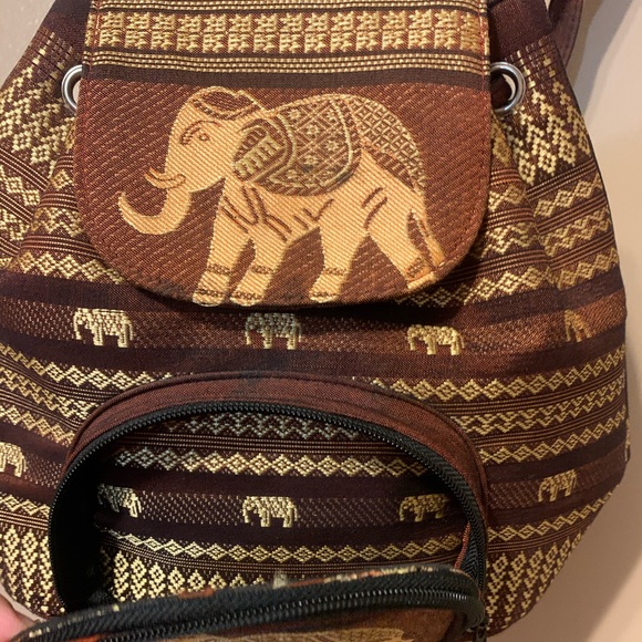 Elephant backpack - Picture 4 of 5